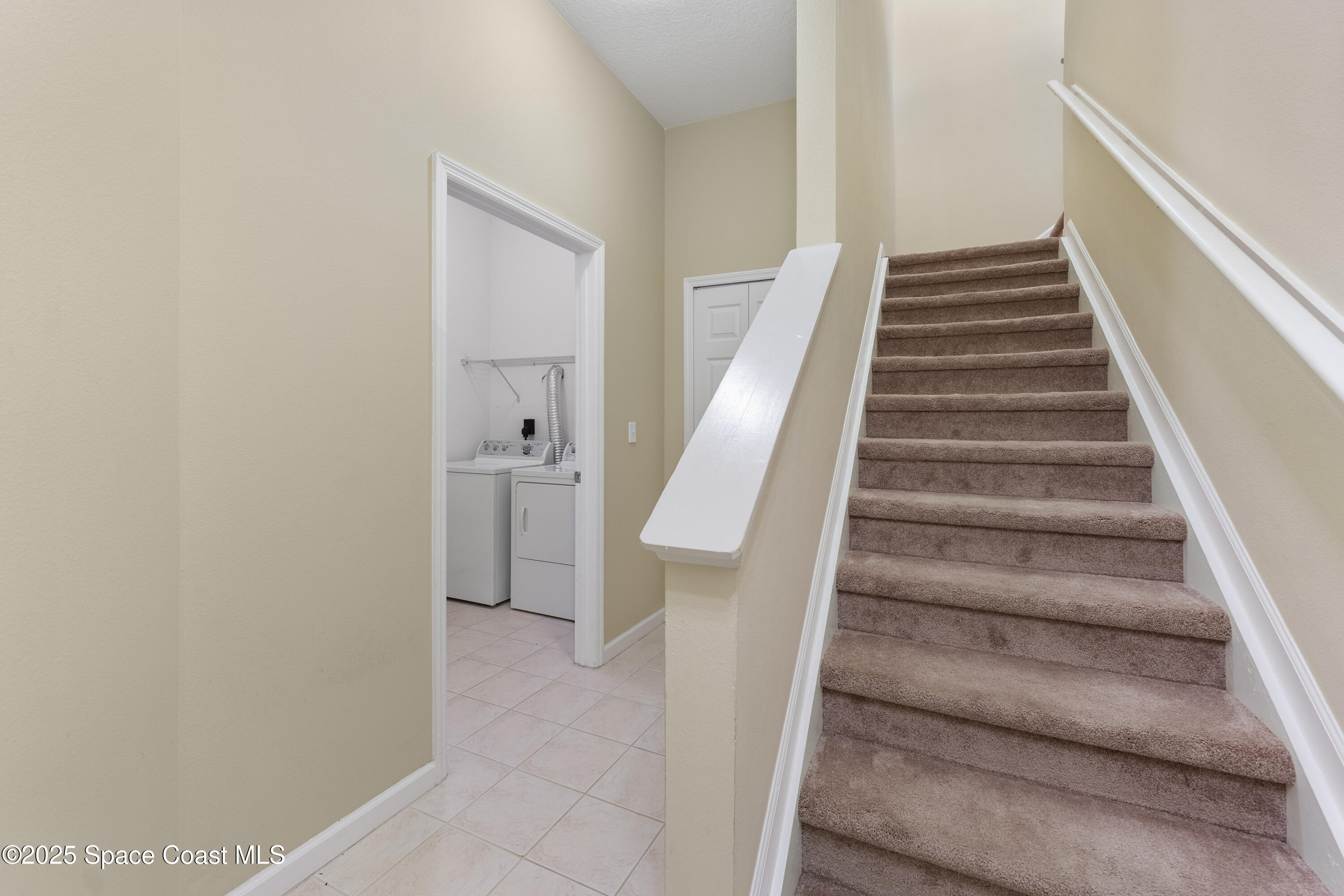 4106 Meander Place 208