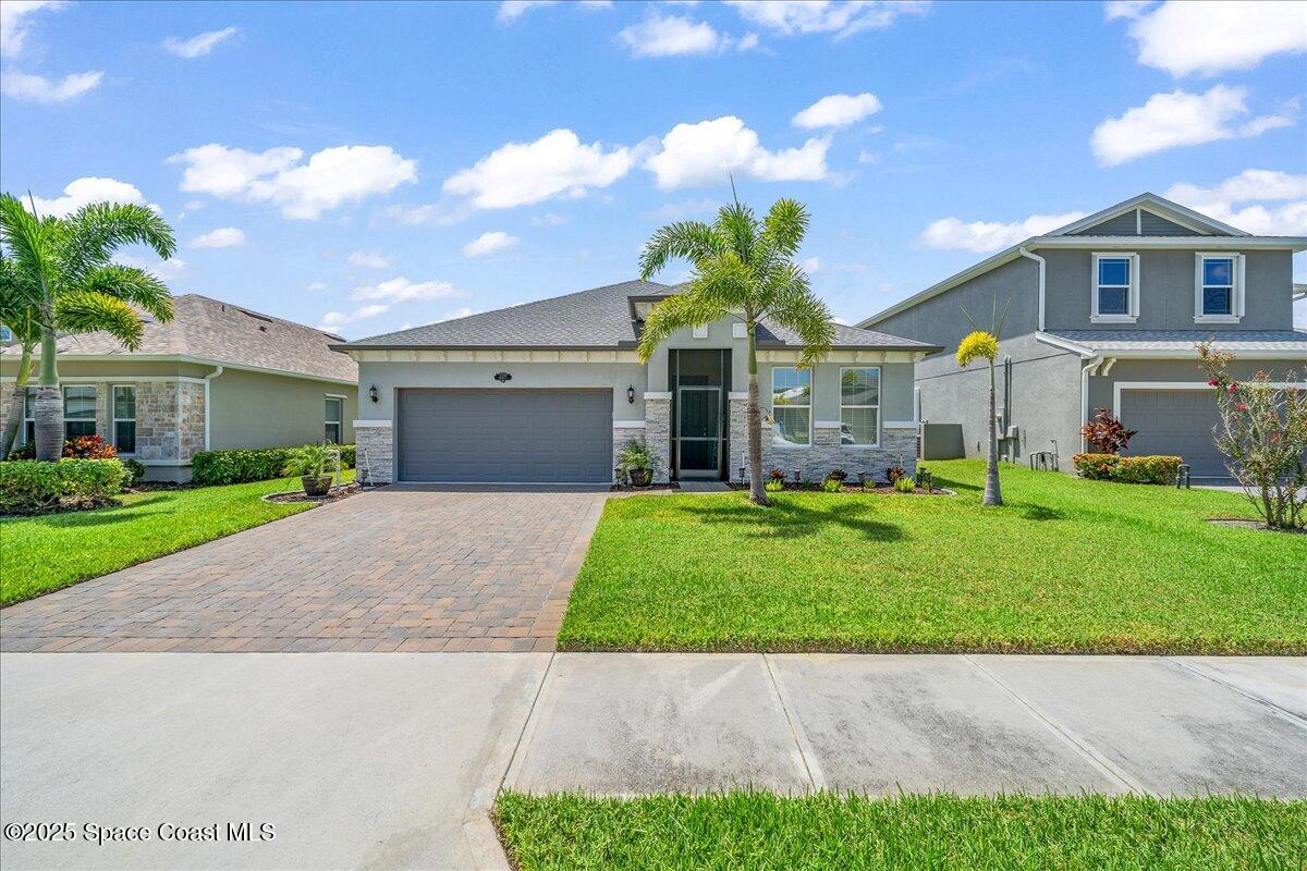 4477 Trovita Circle