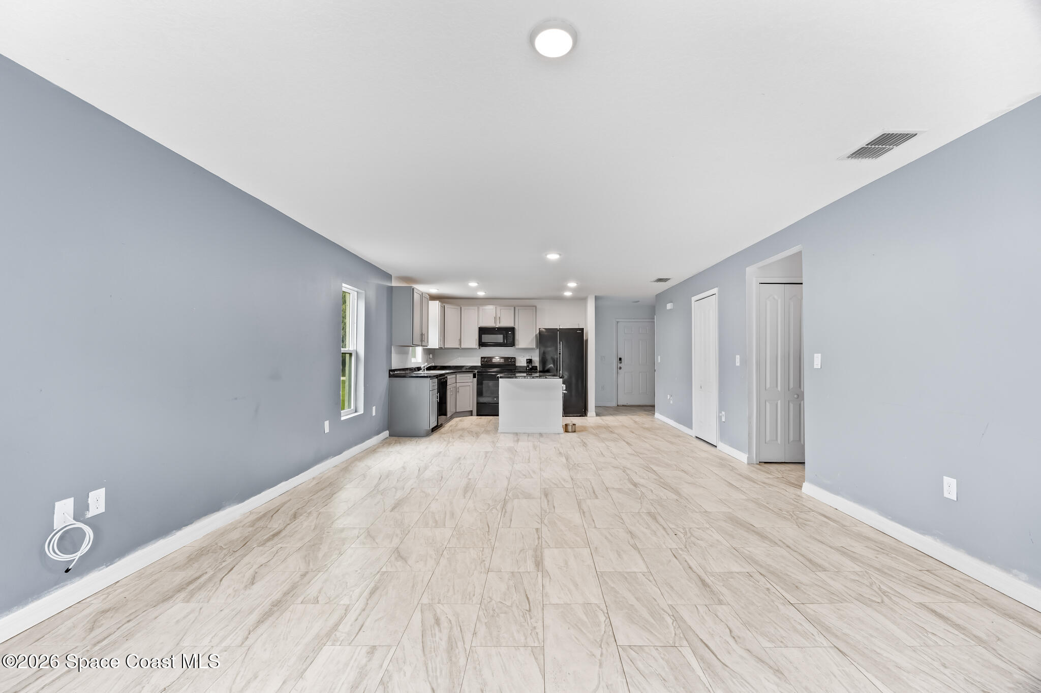 538 Ocean Spray Street SW