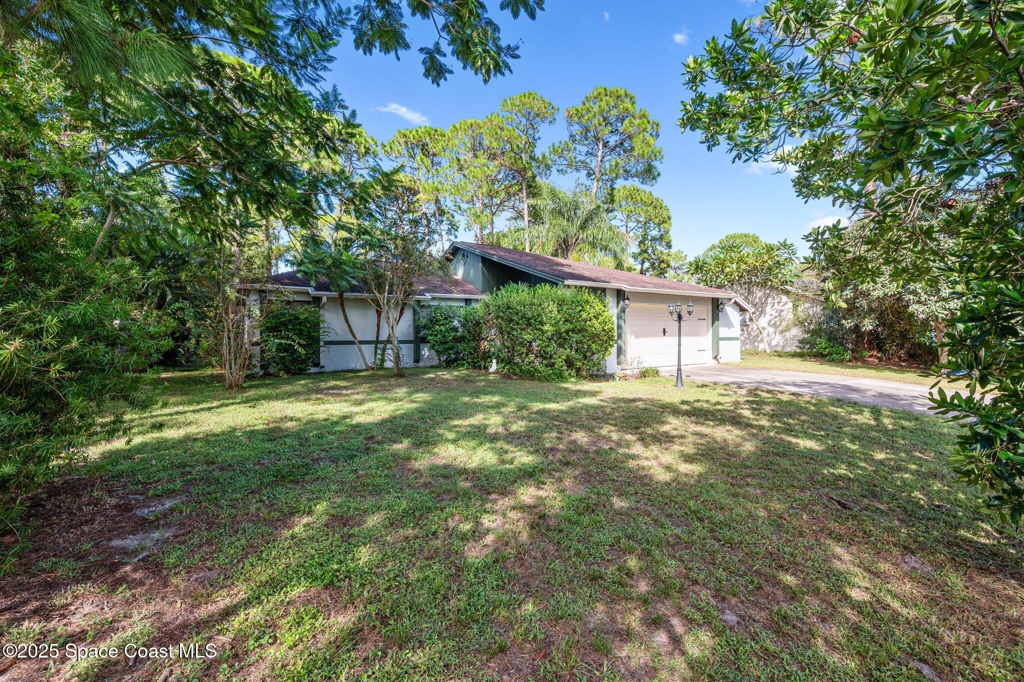 5220 Holden Road