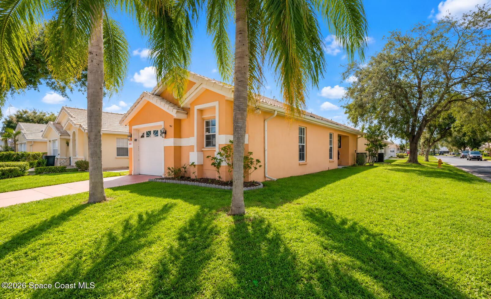 1196 Goldenrod Circle NE