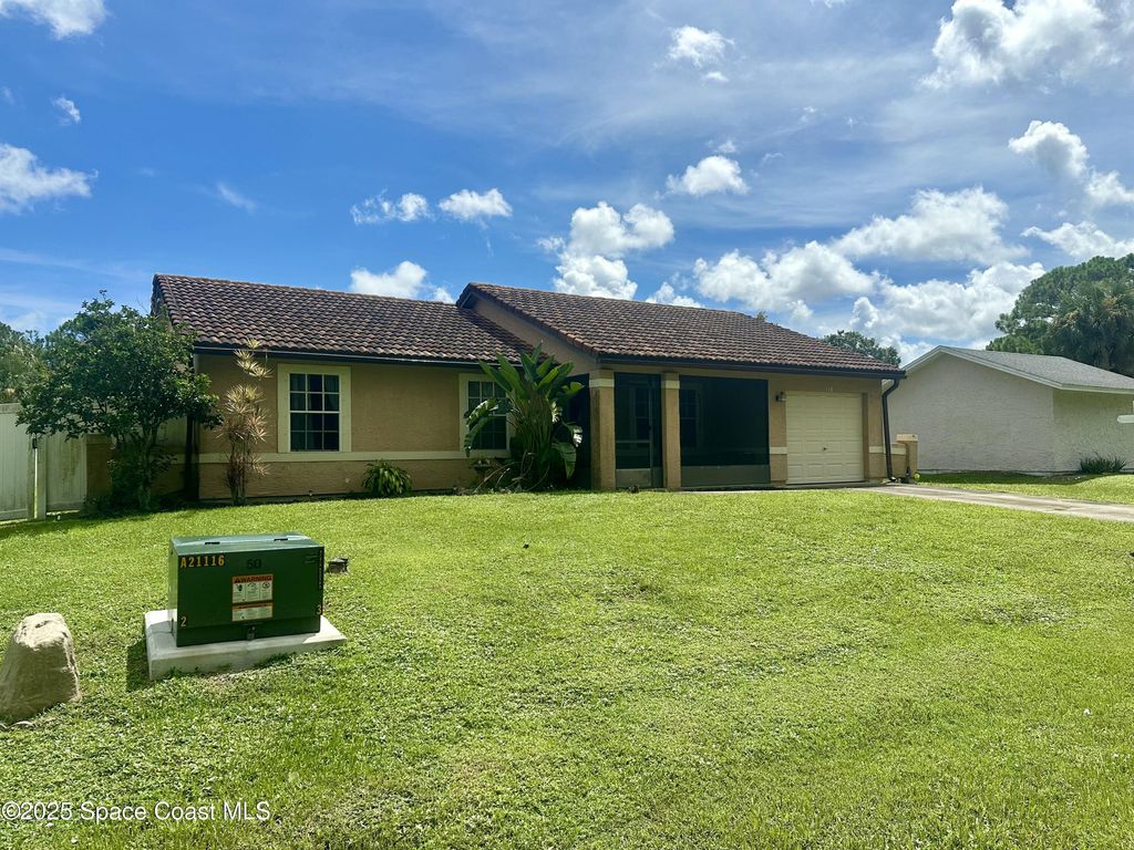 Photo of 119 Watoga Avenue SW, Palm Bay, FL 32908 (MLS # 1056608)