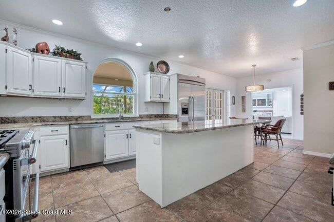 255 Utopia Circle