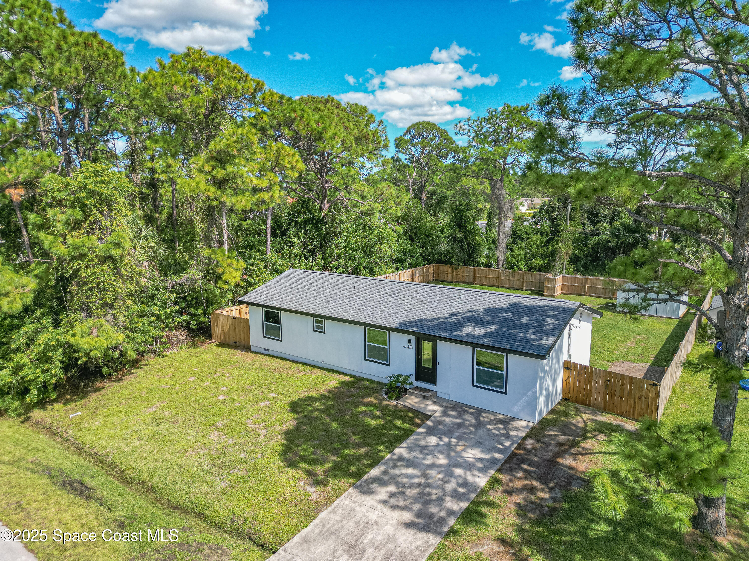 443 Santo Domingo Avenue SW