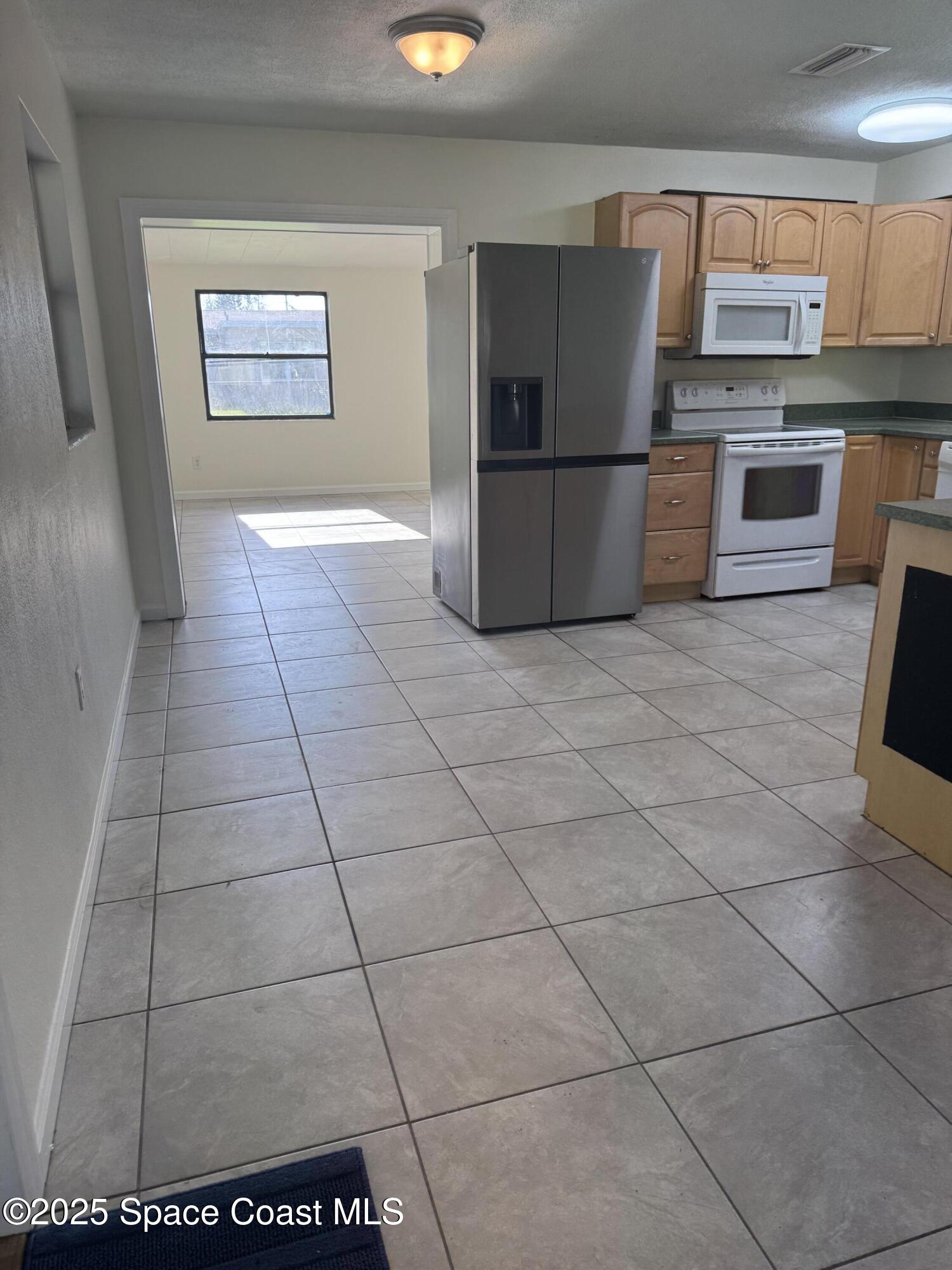 4339 Plompton Drive