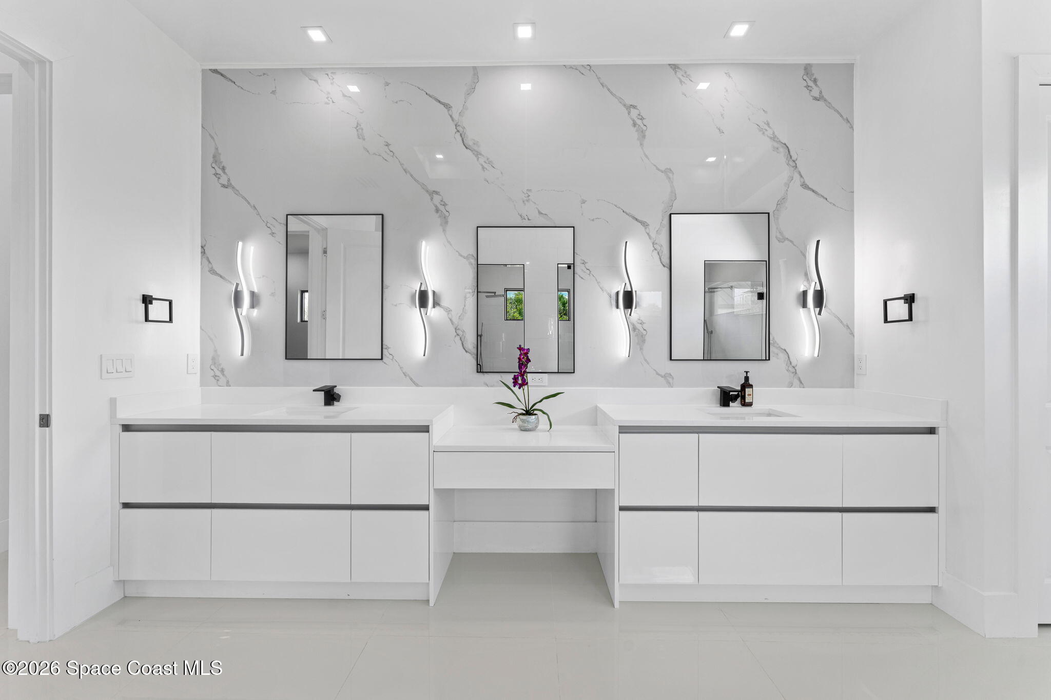 Palm Bay, Florida, 32909, United States, 5 Bedrooms Bedrooms, ,3 BathroomsBathrooms,Residential,Active,2052062