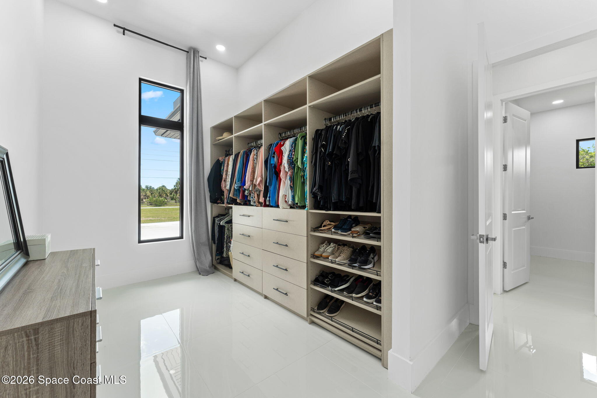 Palm Bay, Florida, 32909, United States, 5 Bedrooms Bedrooms, ,3 BathroomsBathrooms,Residential,Active,2052062