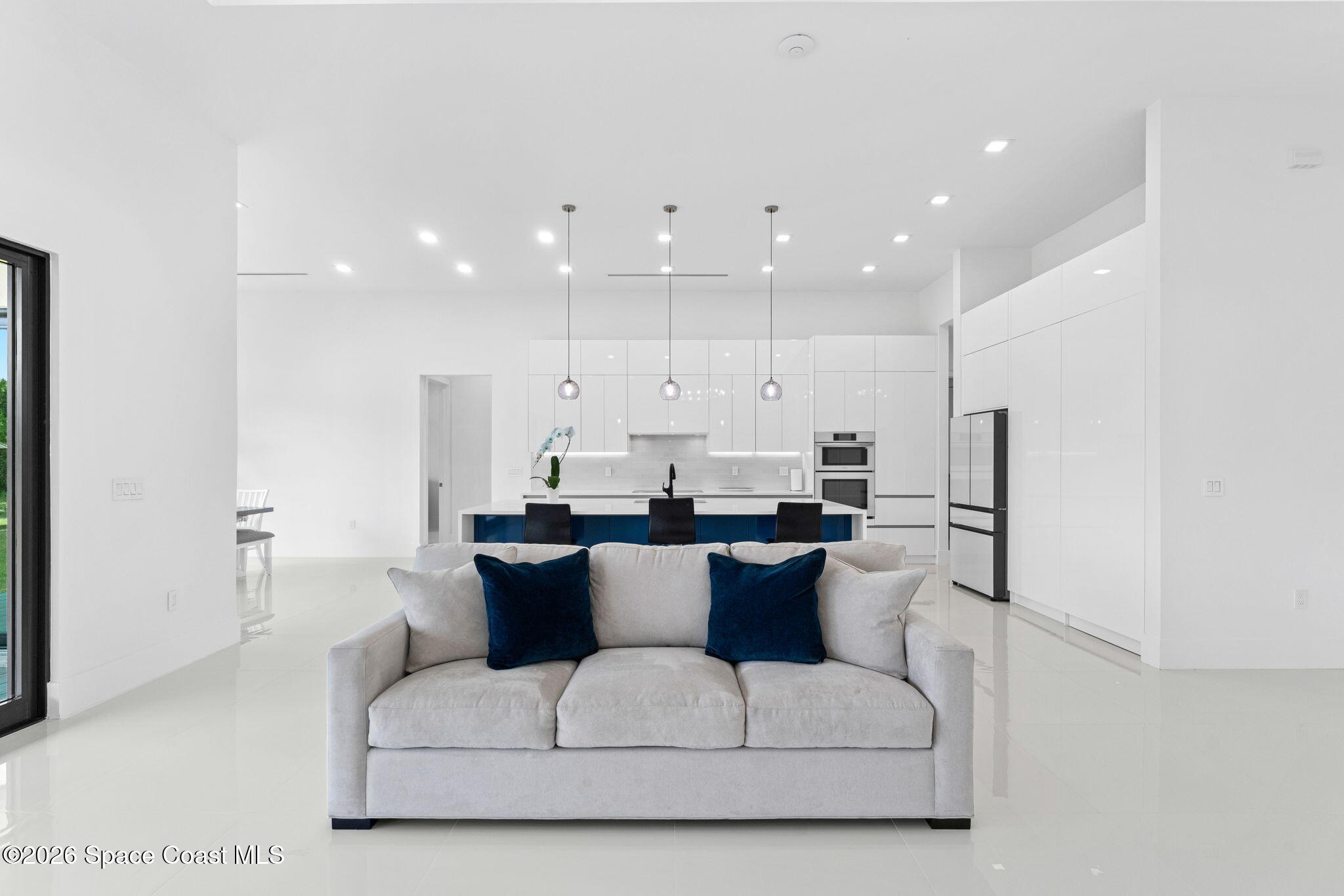 Palm Bay, Florida, 32909, United States, 5 Bedrooms Bedrooms, ,3 BathroomsBathrooms,Residential,Active,2052062