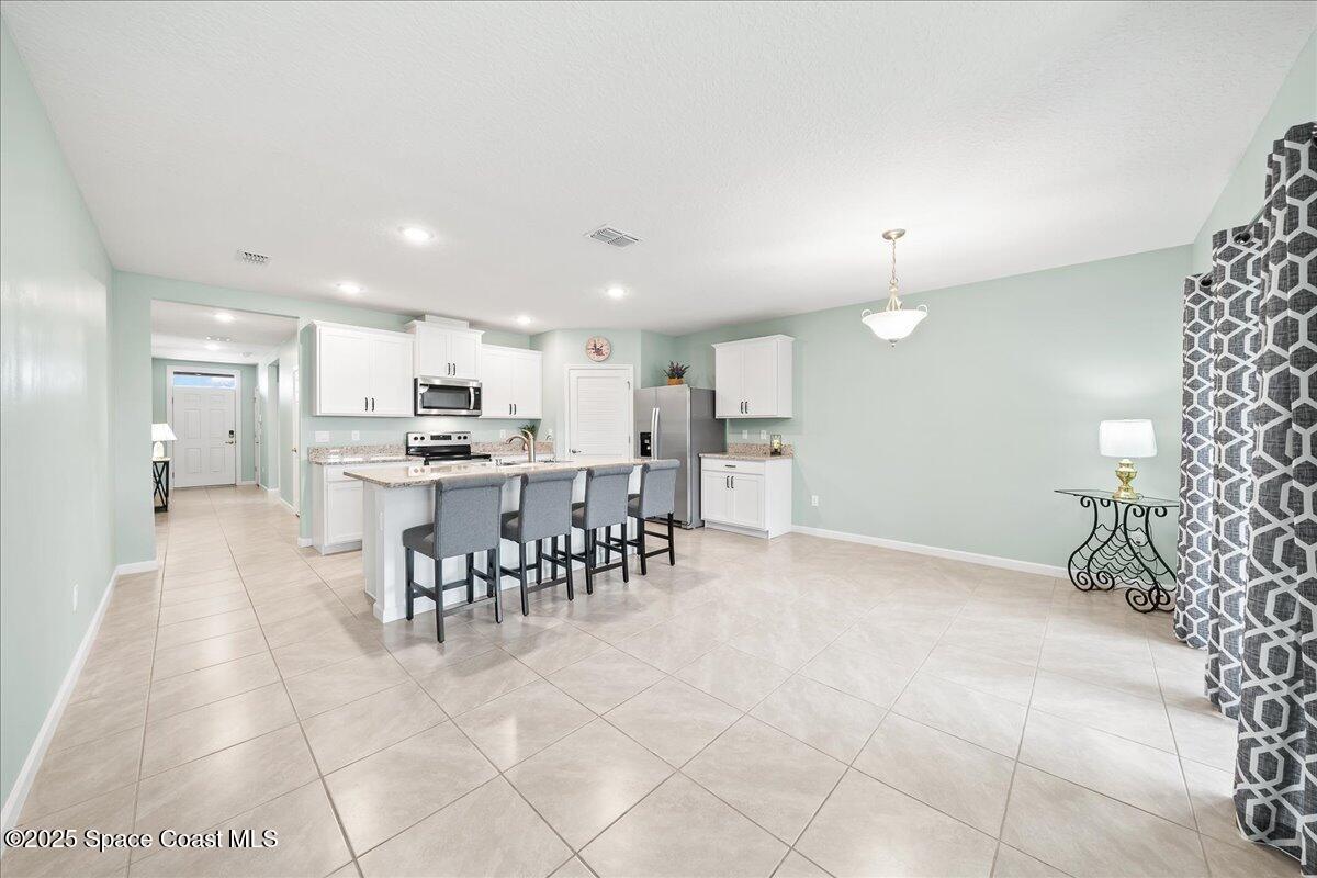 7202 Tigereye Way