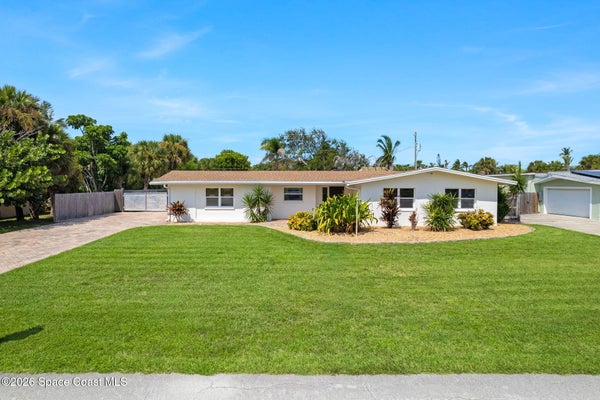 216 DELAND AVE, INDIALANTIC, FL 32903 - Image ddde37af0865f99fedb2c622777664c8/853242004