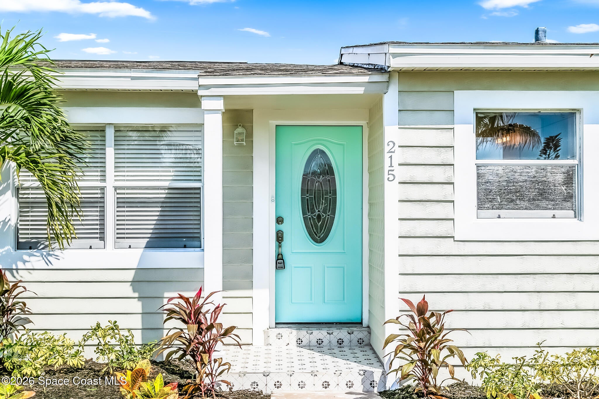 215 NE 2nd Street