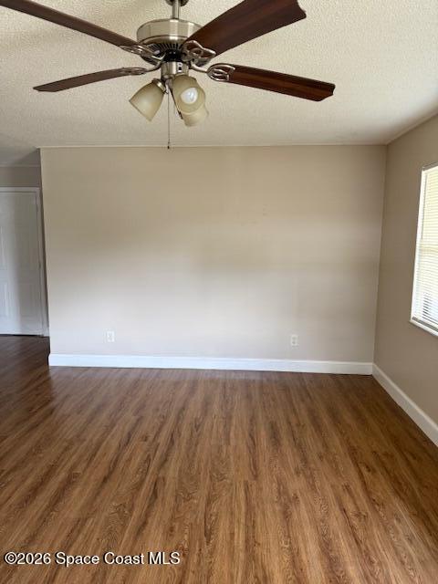 230 Robbins Avenue N