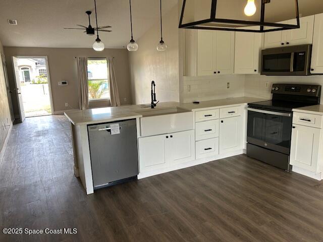 2999 Hackensack Avenue SE