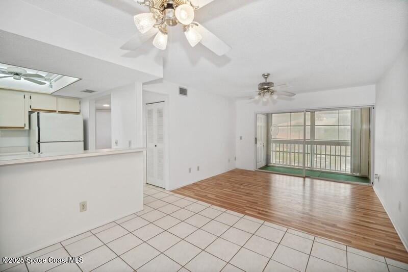 993 Sonesta Avenue NE 205