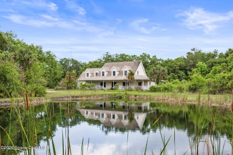 Photo of 2102 Ladner Road NE, Palm Bay, FL 32907 (MLS # 1087911)