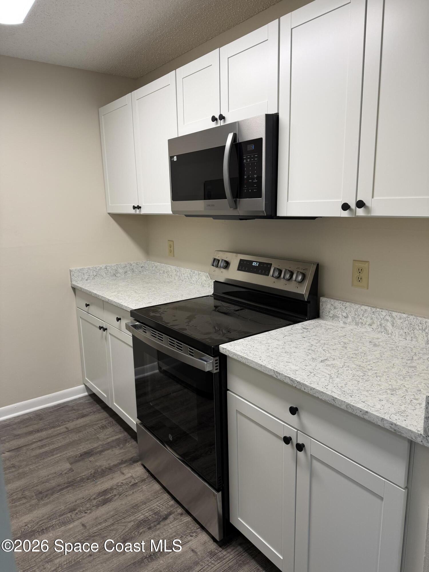 3555 Sable Palm Lane F