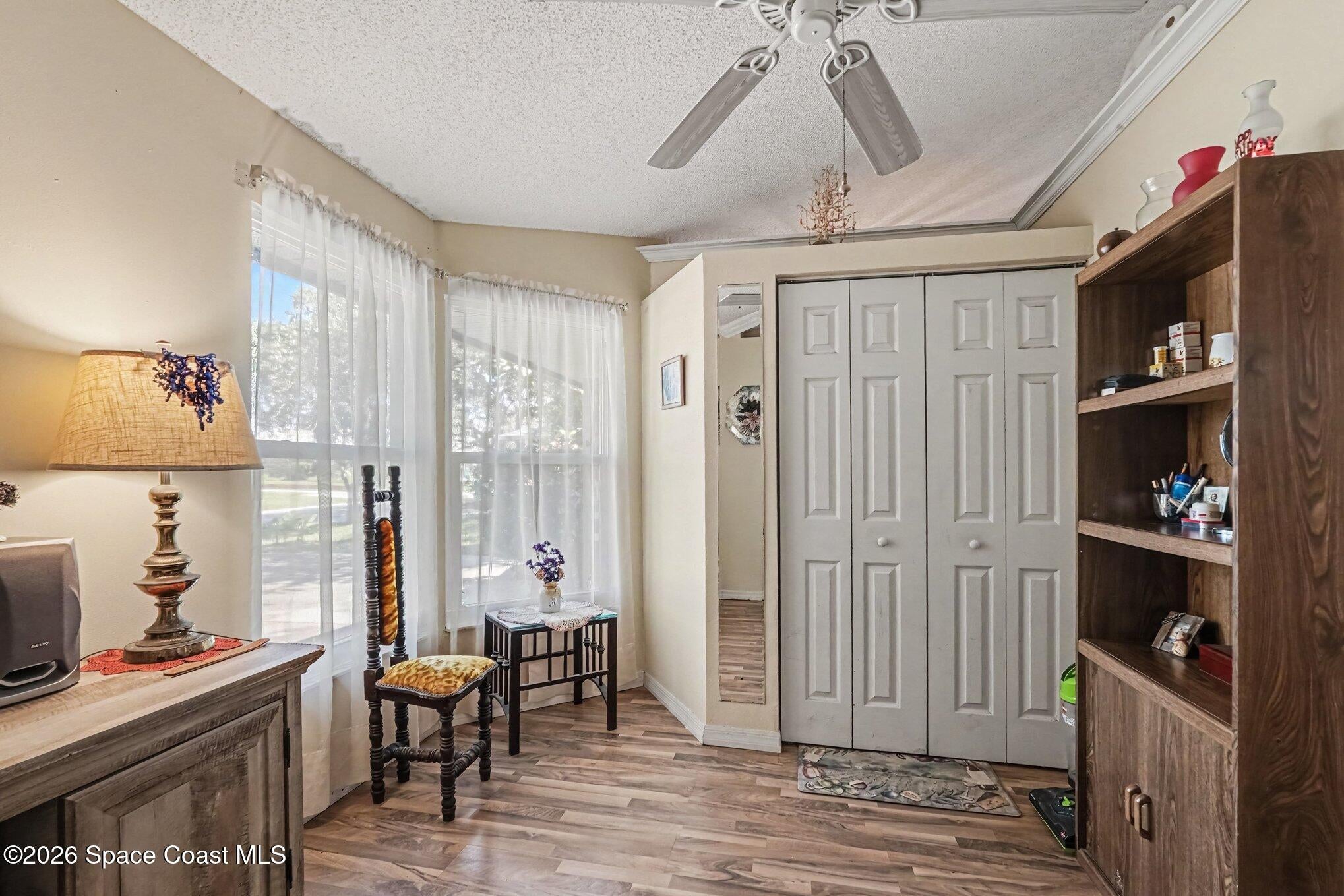 225 Chalet Avenue