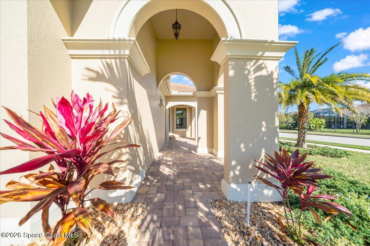 2906 Balting Place