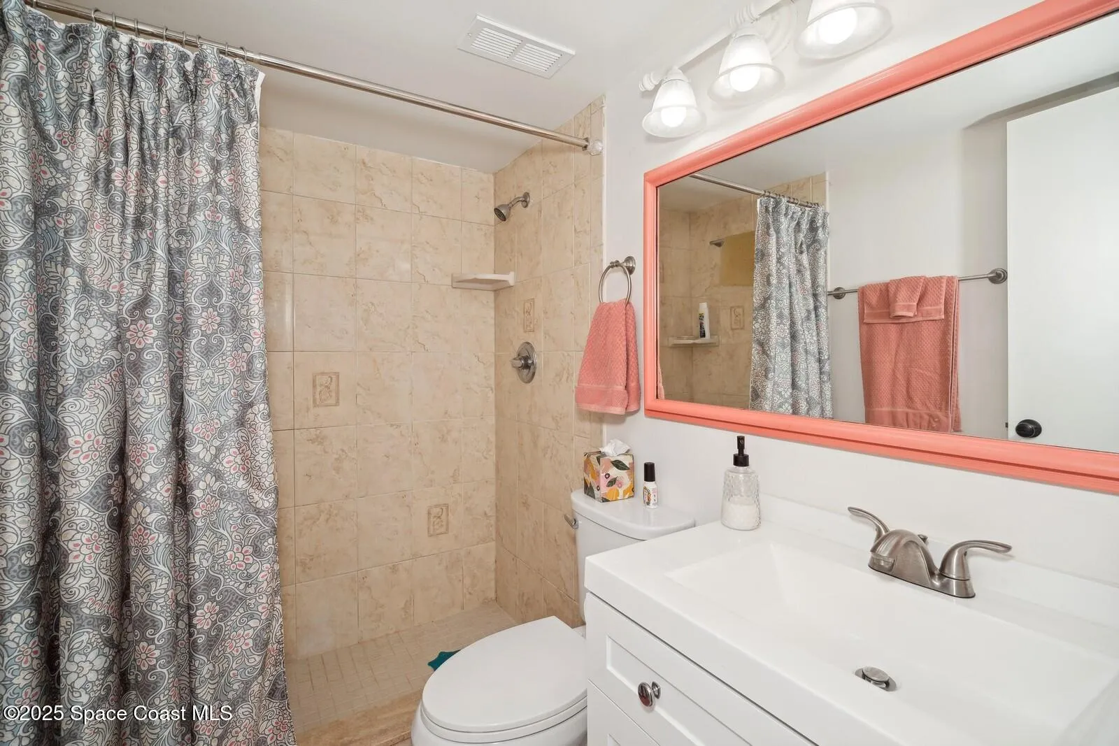 Cocoa Beach, Florida 32931, United States, 2 Bedrooms Bedrooms, ,2 BathroomsBathrooms,Residential,Active,860