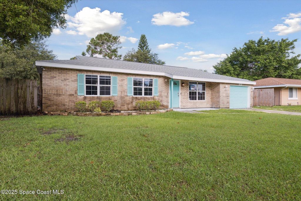 Photo of 1390 Mariposa Drive NE, Palm Bay, FL 32905 (MLS # 1057820)