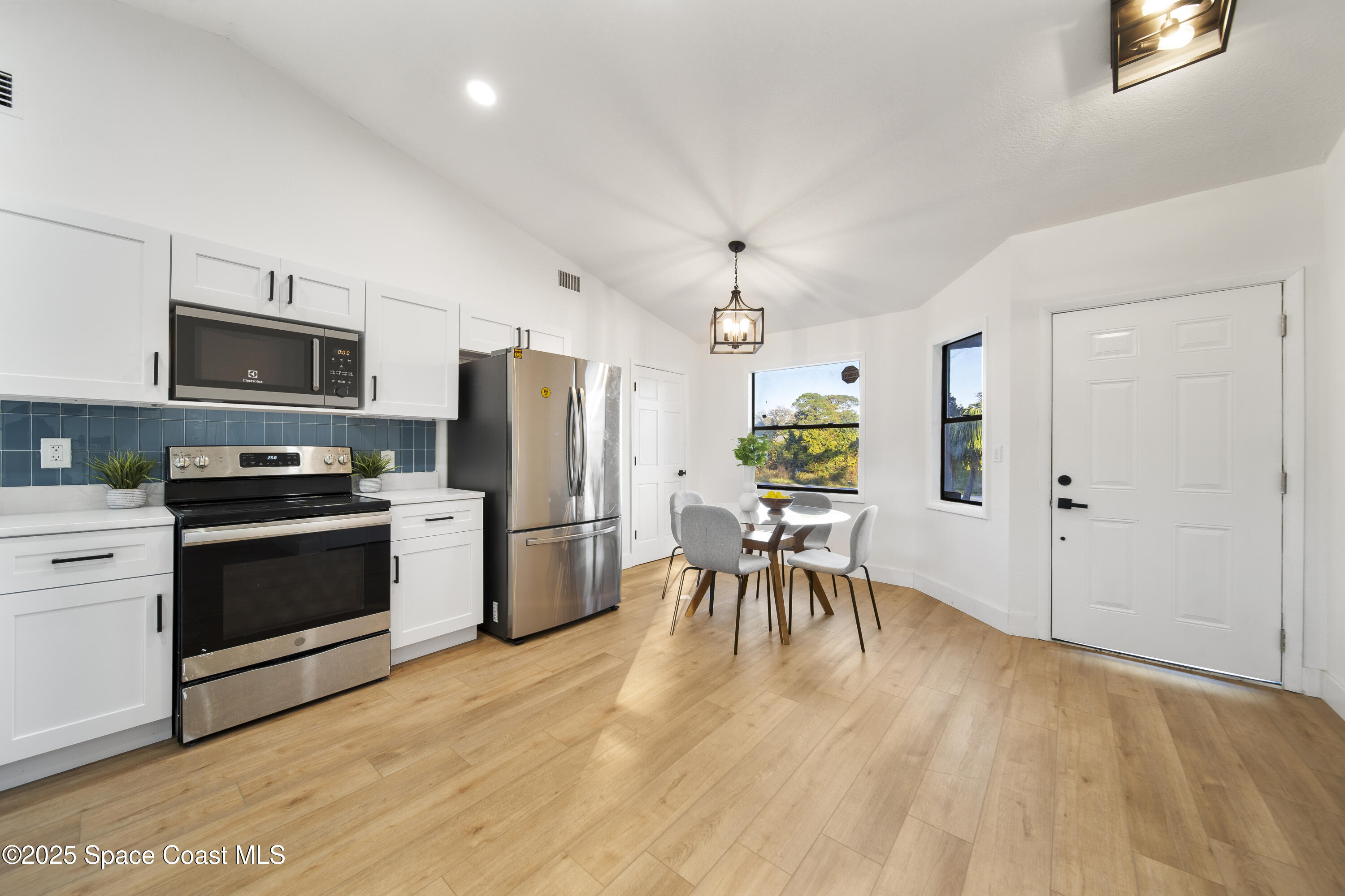 896 Talmadge Avenue SE