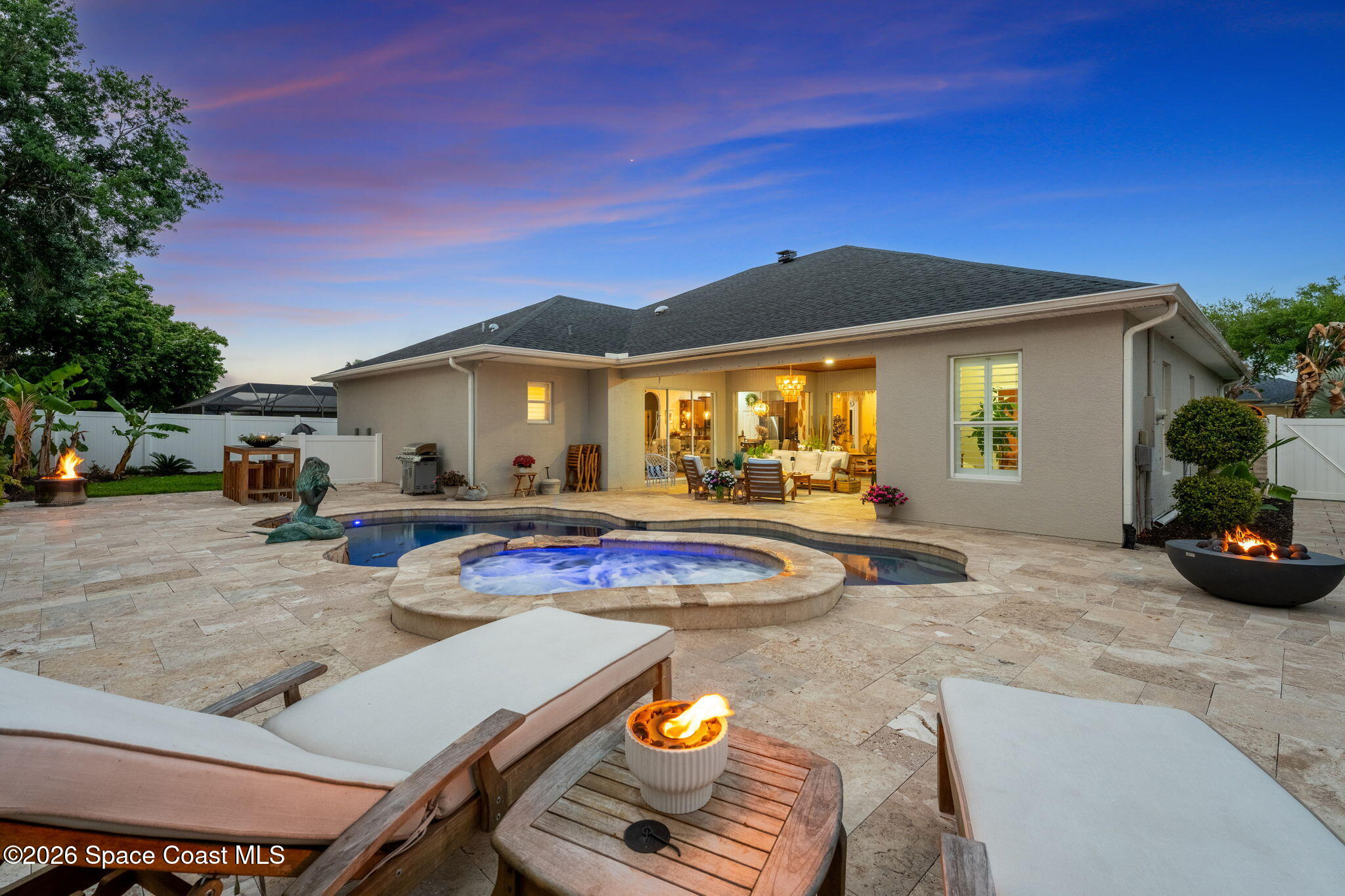 1146 Stockbridge Way