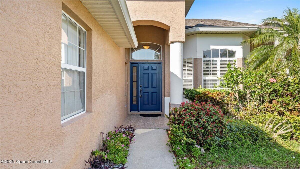 4472 Bowmore Place
