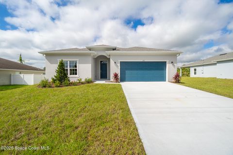 542 De Groodt Road SW Palm Bay FL 32908
