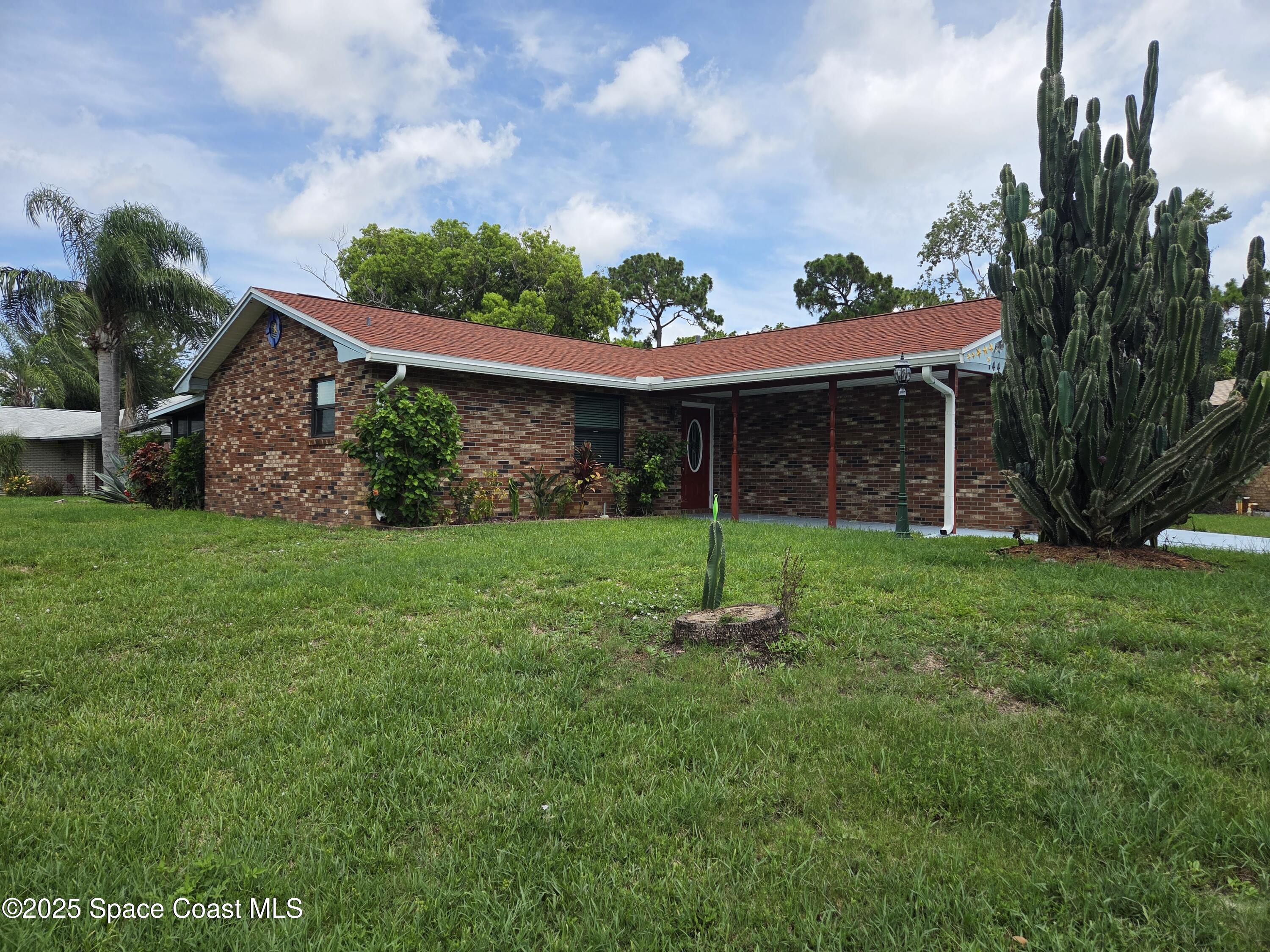 744 John Carroll Lane