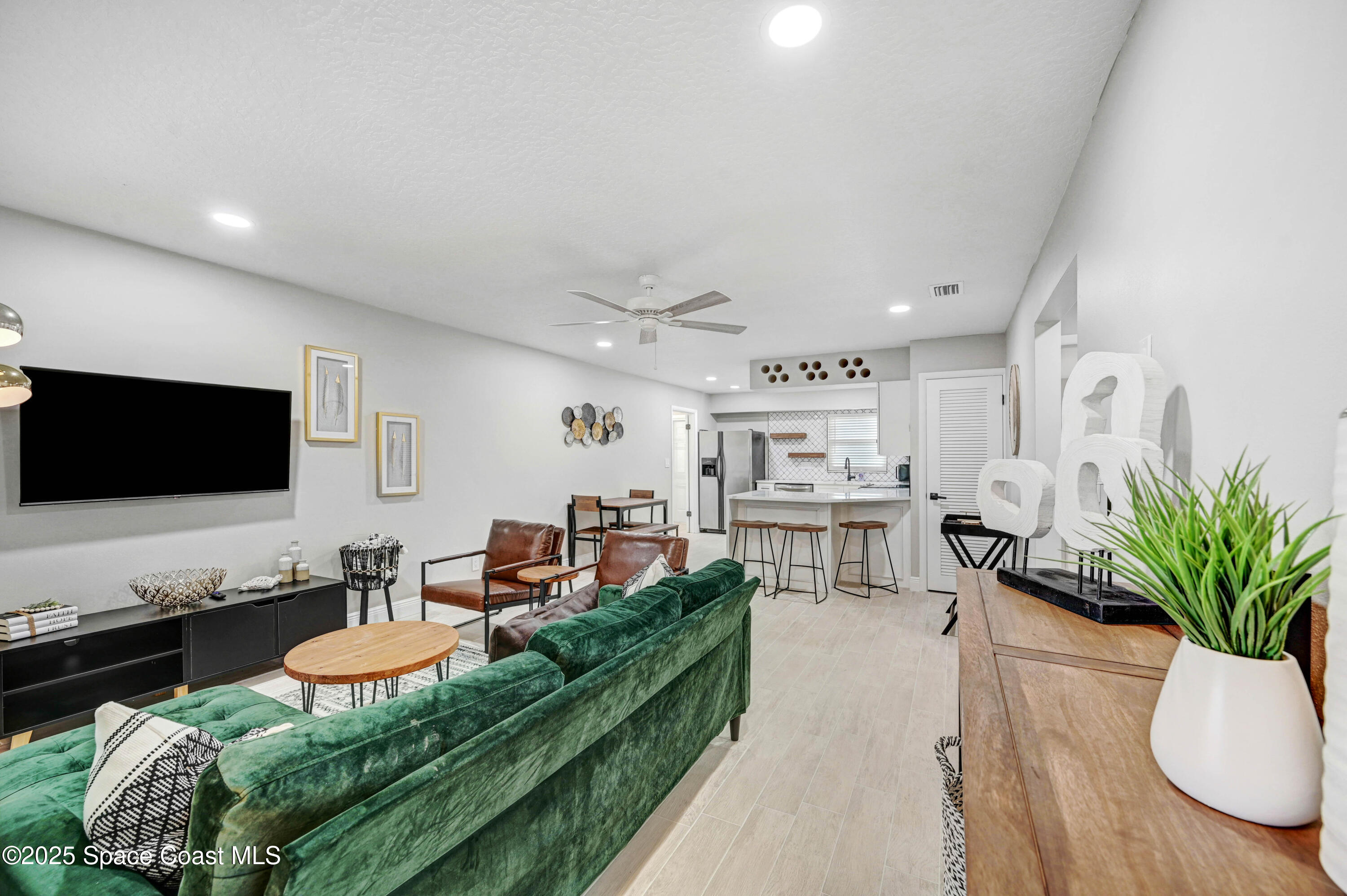 527 Wilson Avenue