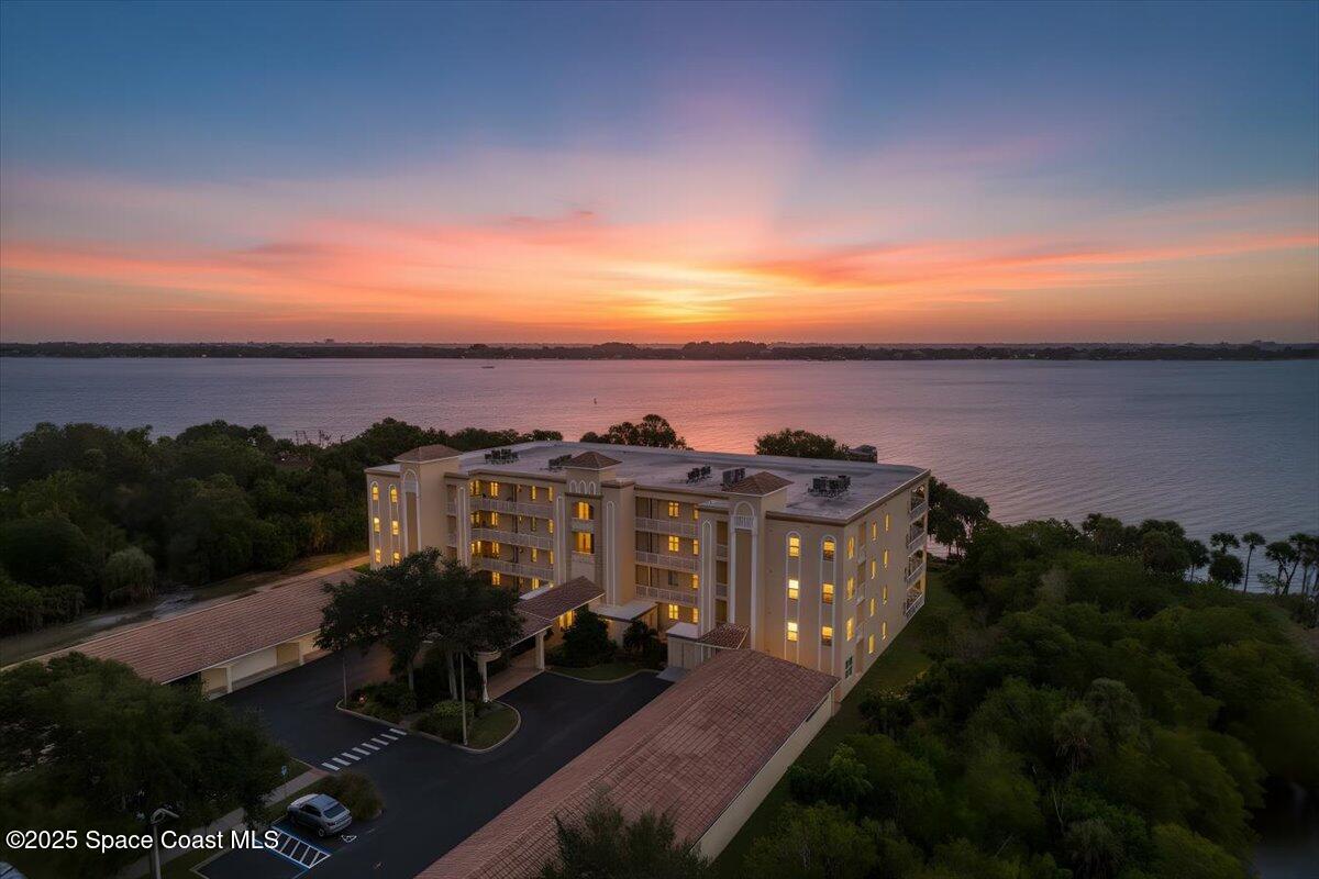 6005 S Highway 1 102