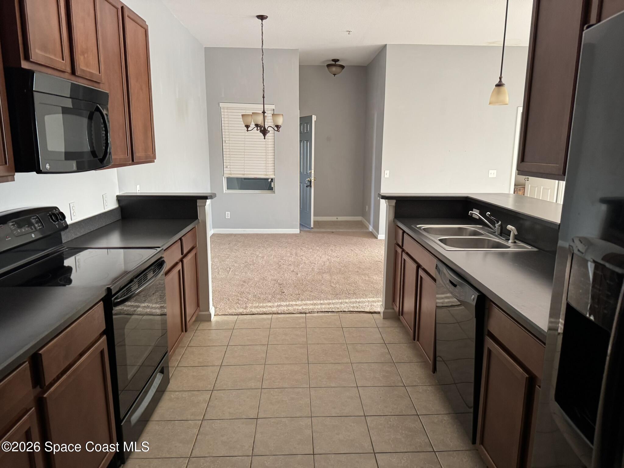 4016 Meander Place 206