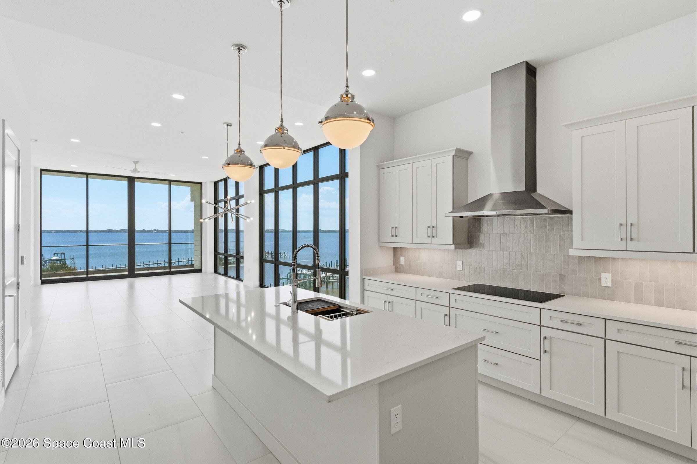 225 Strand Drive 408