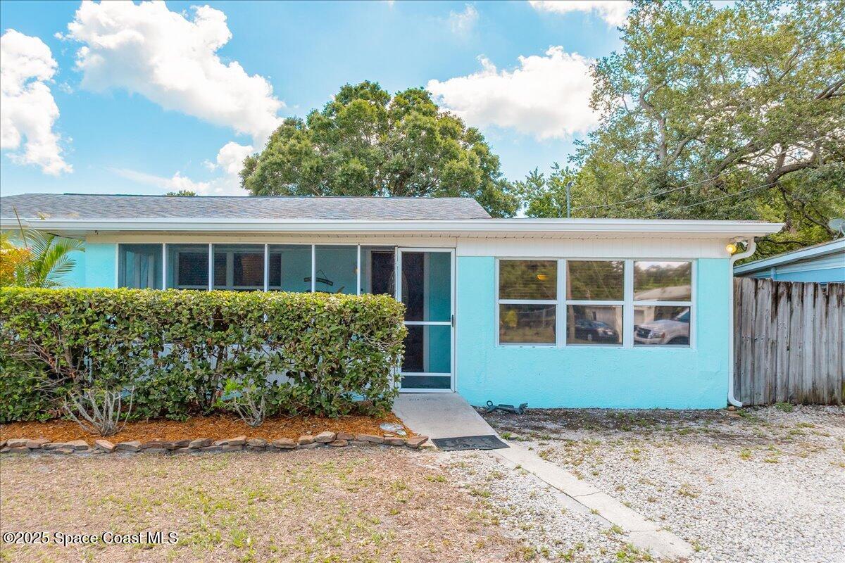 432 Helen Street