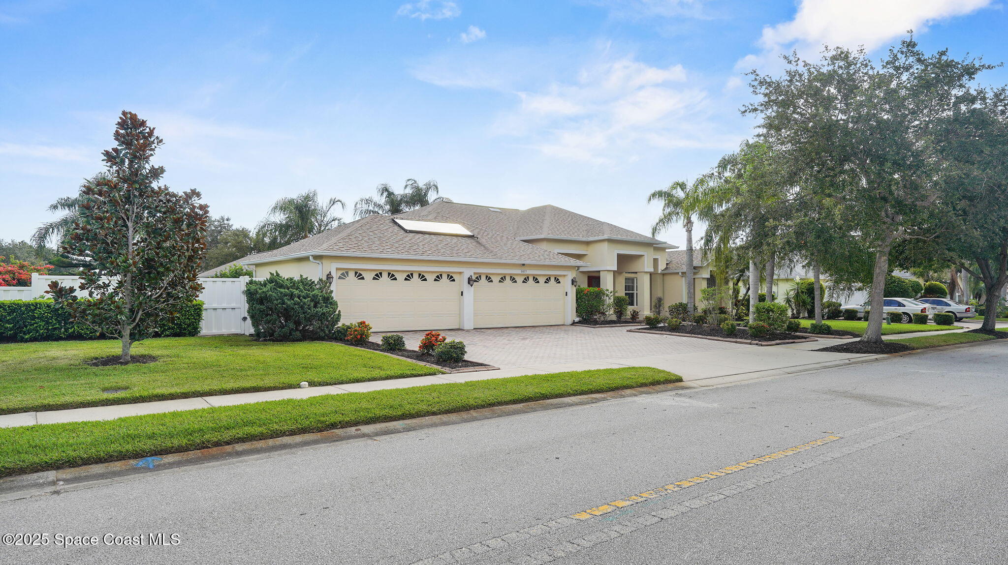 5077 Templeton Place