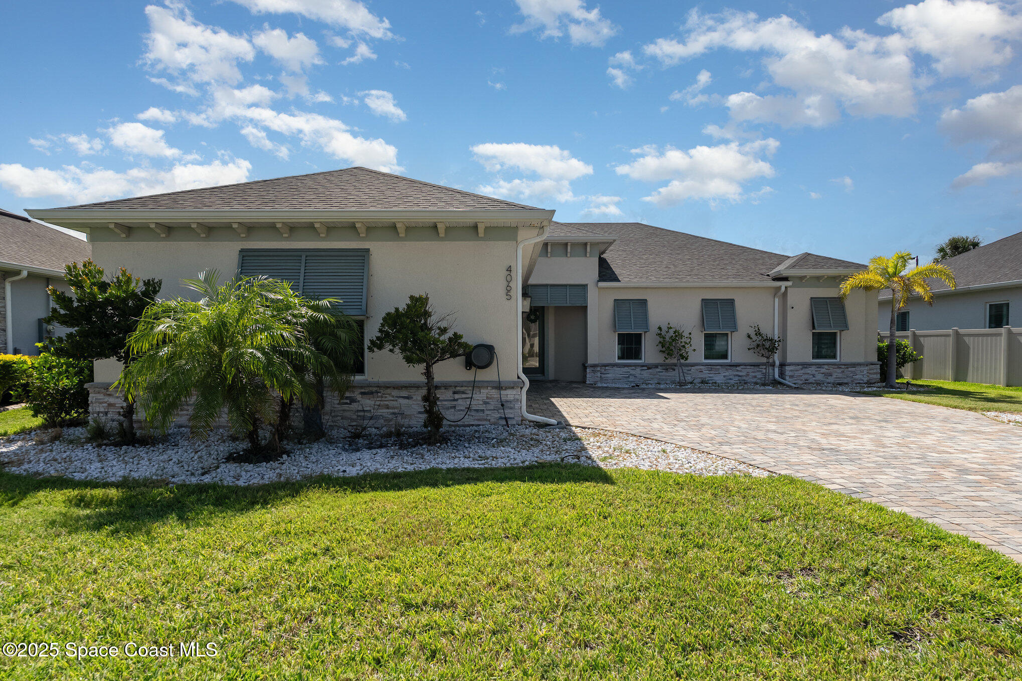 4065 Negal Circle