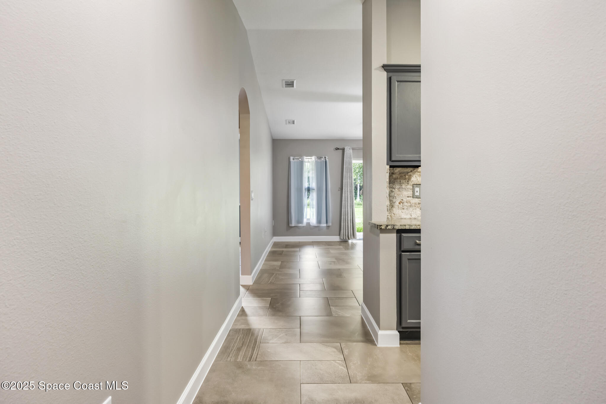 1111 Whisper Road SE