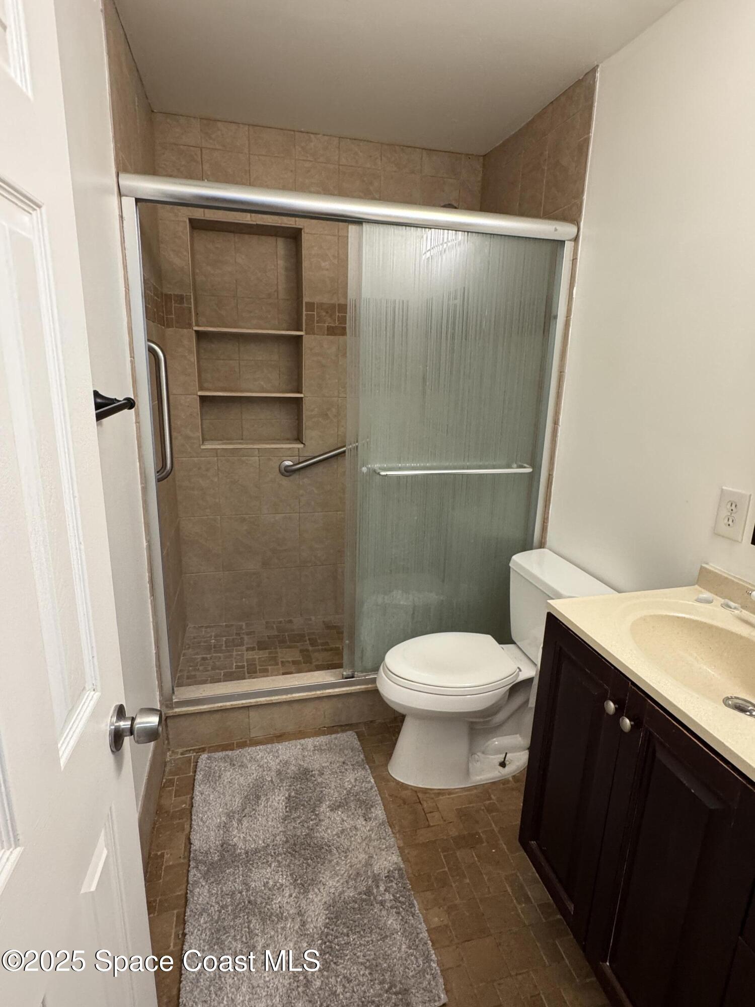 2137 Laden Road