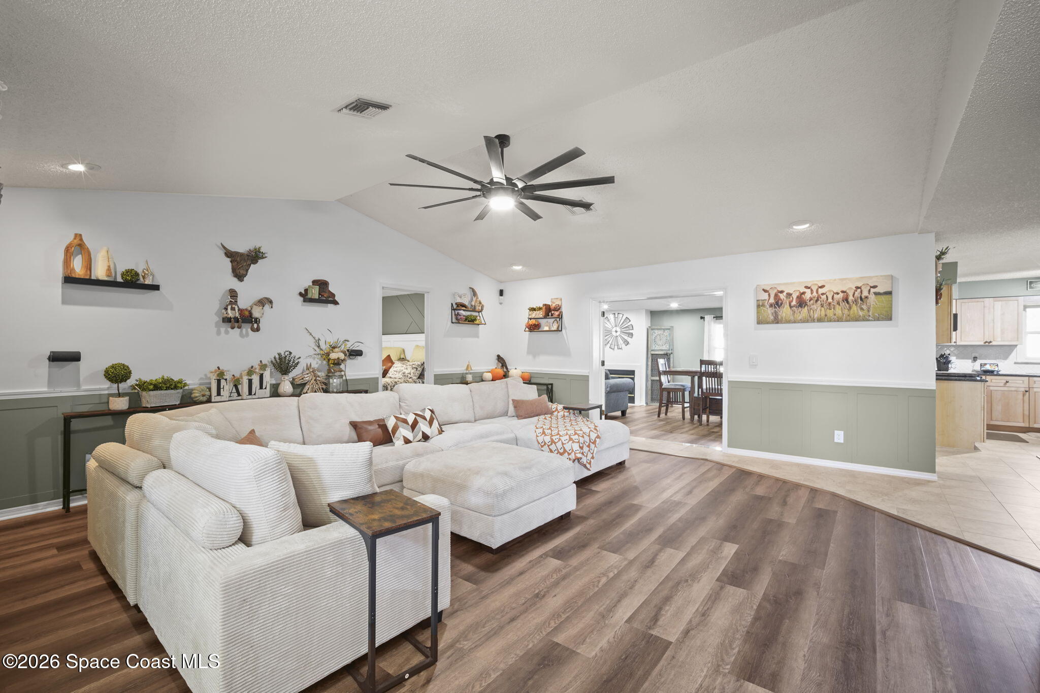 1467 Country Club Drive NE