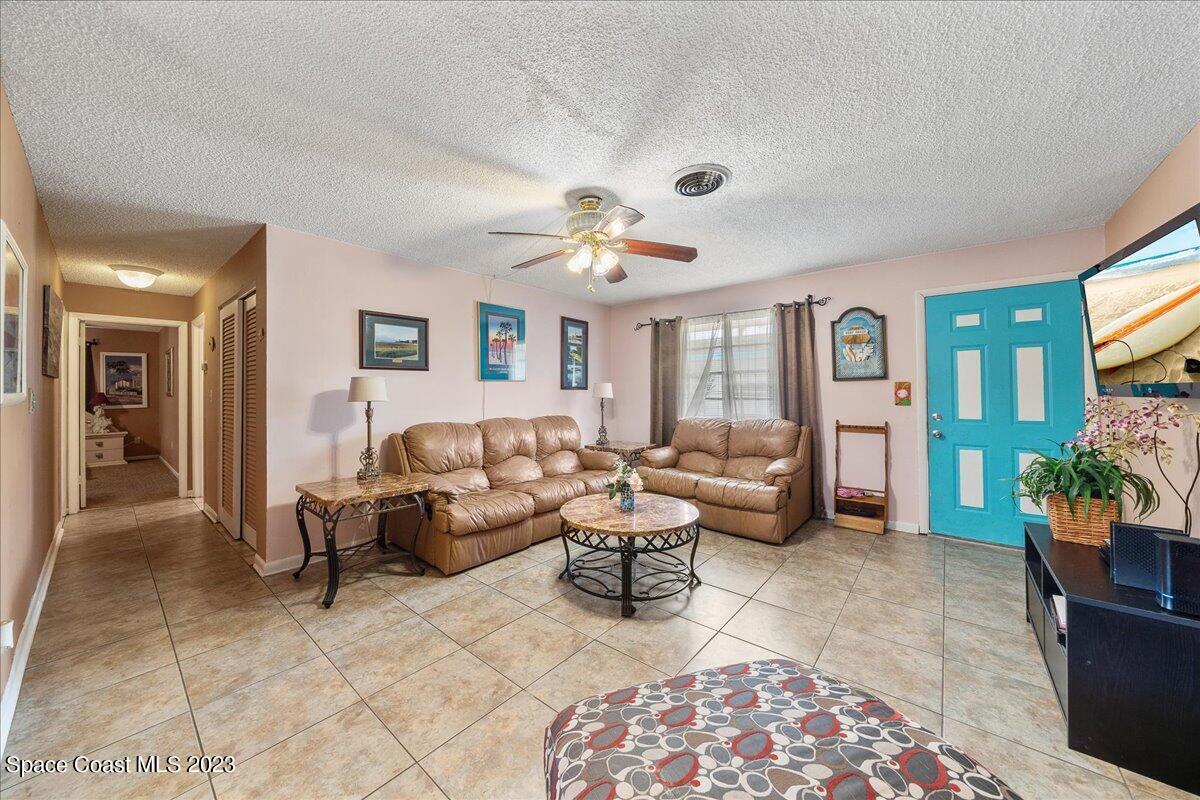 201 Taylor Avenue A & B