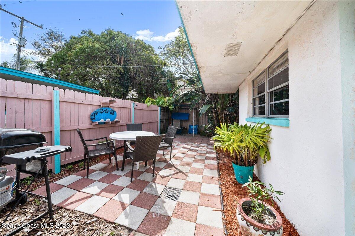201 Taylor Avenue A & B
