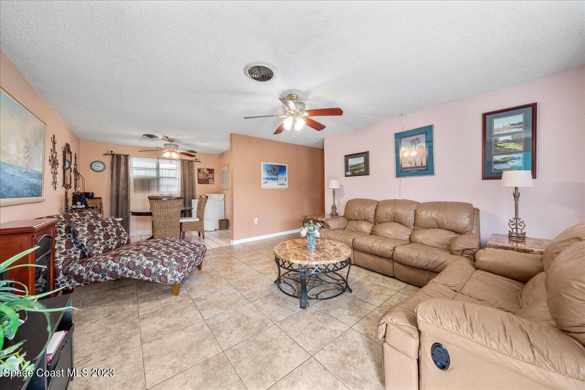 201 Taylor Avenue A & B