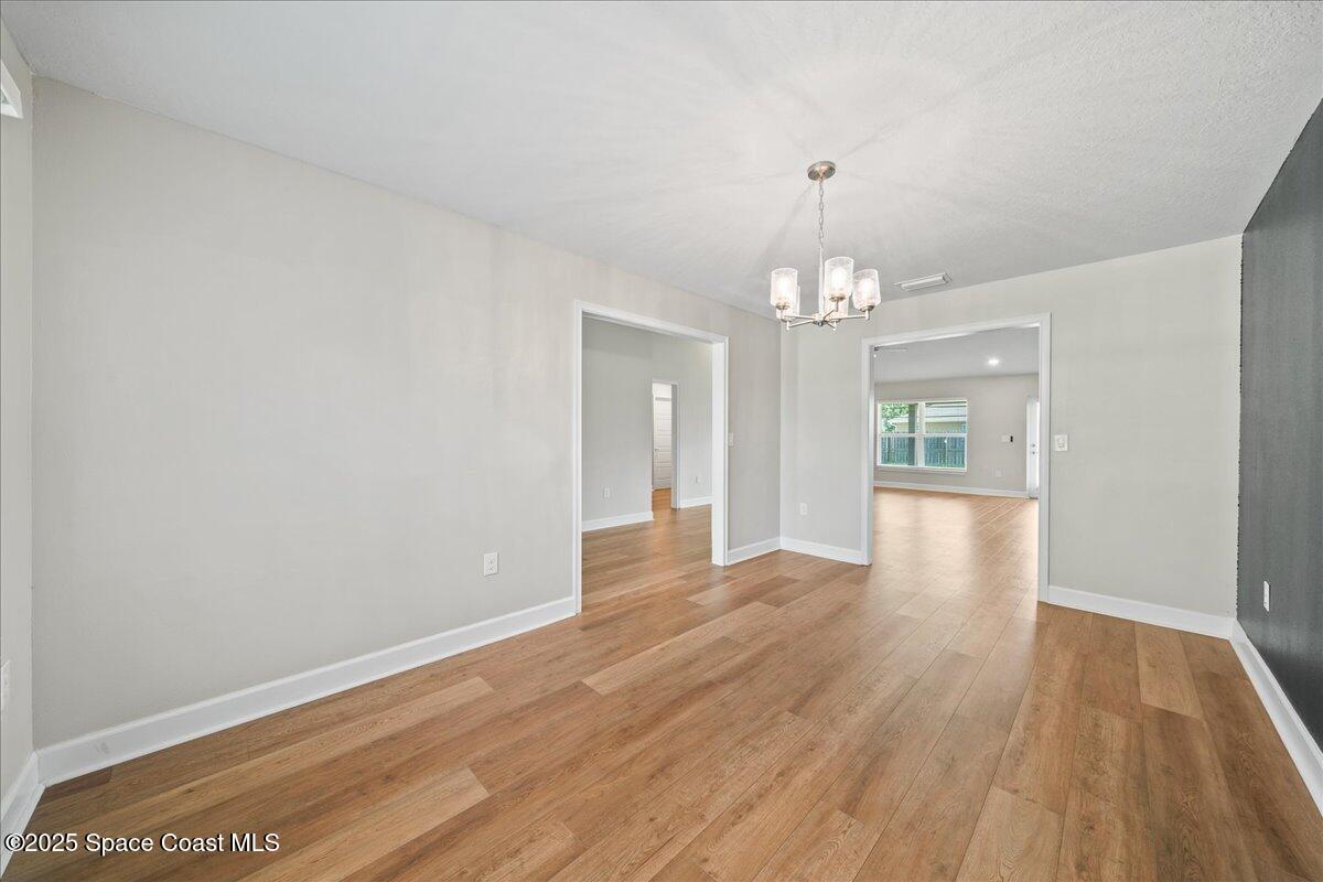 215 Olin Road SW