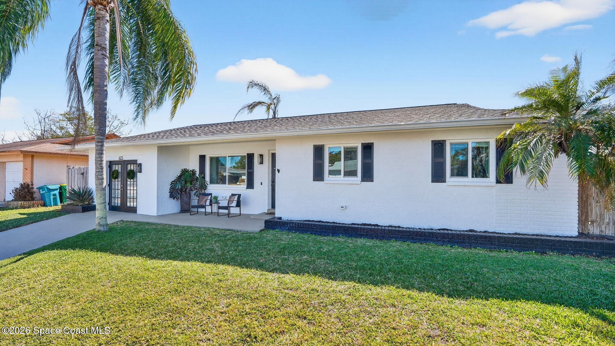 425 Via Valencia Court