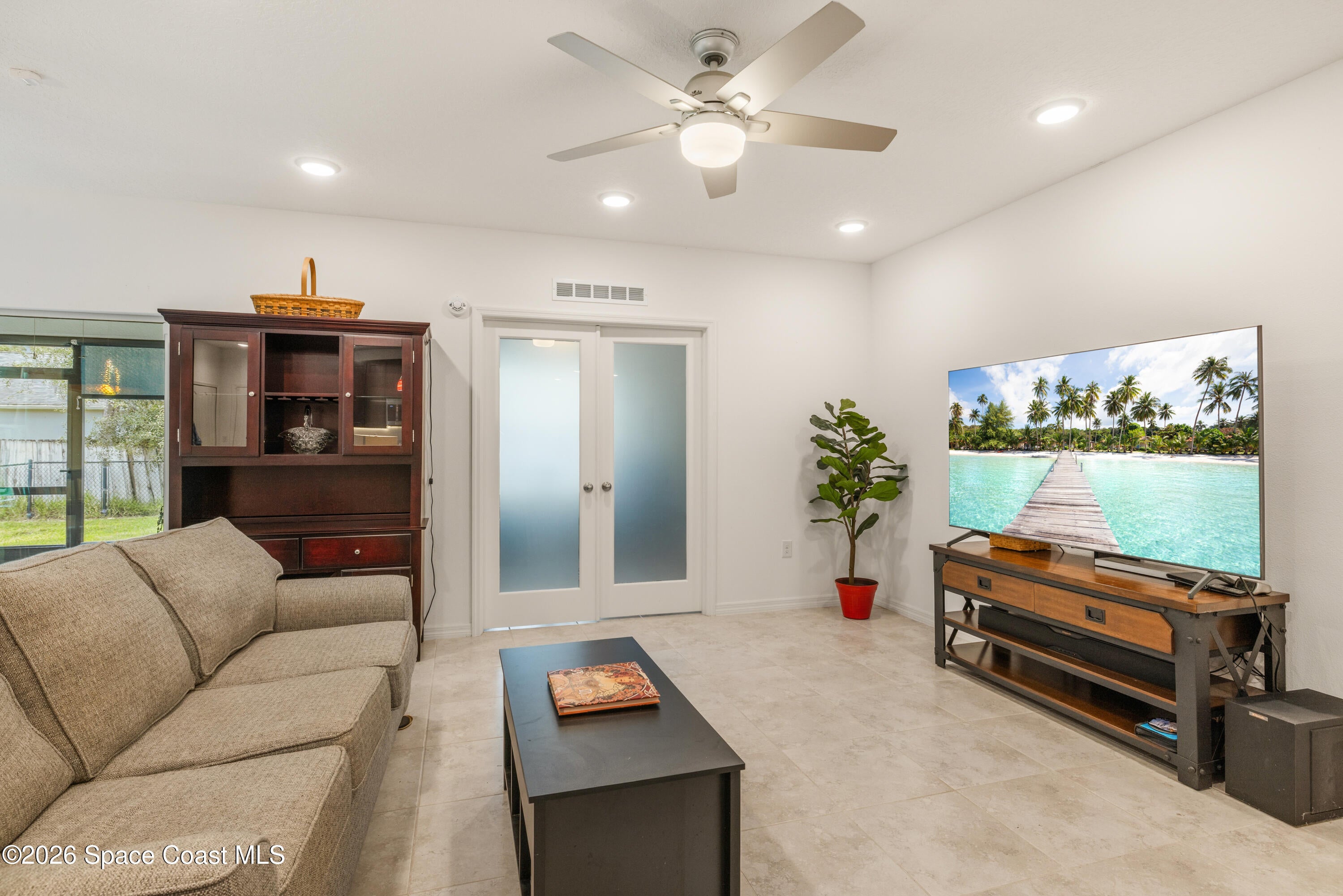 365 Breakwater Terrace