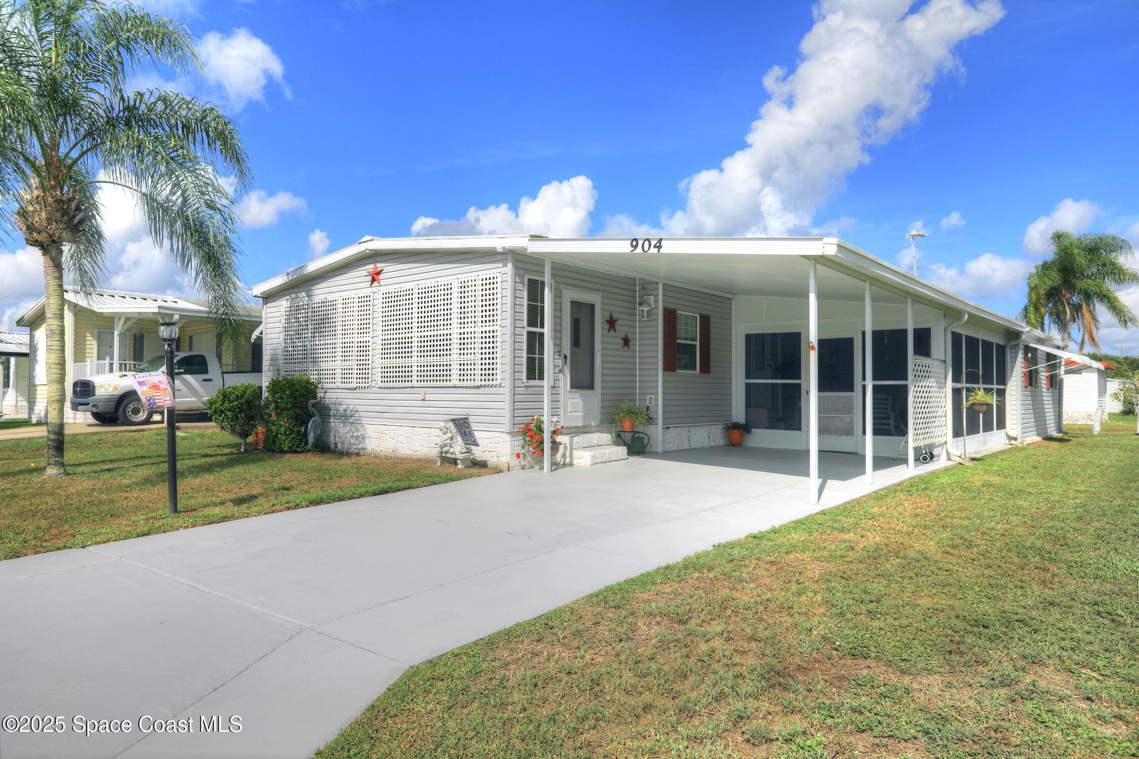 904 Thrush Circle