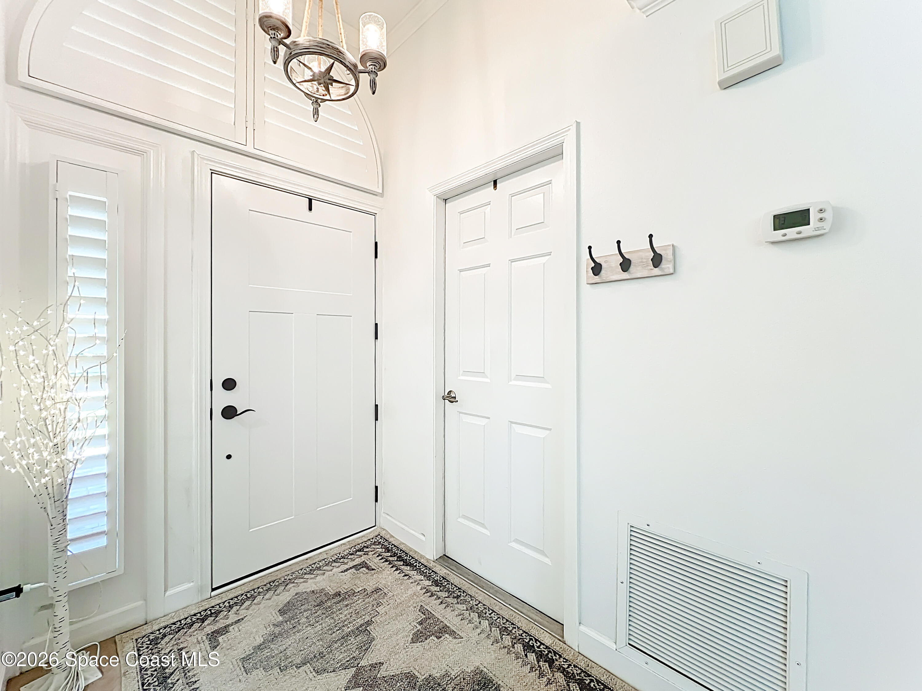 765 Lakewood Lane