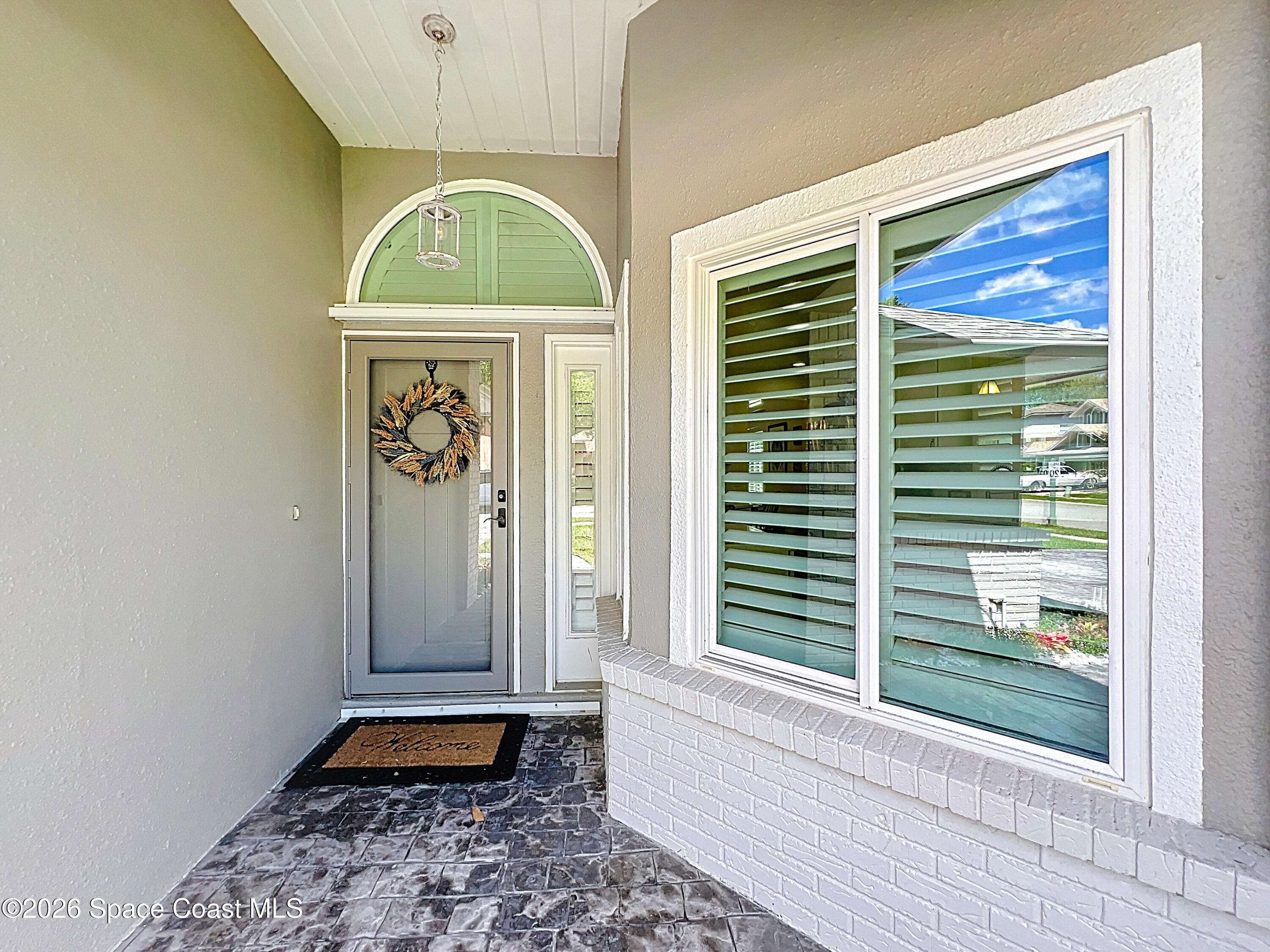 765 Lakewood Lane