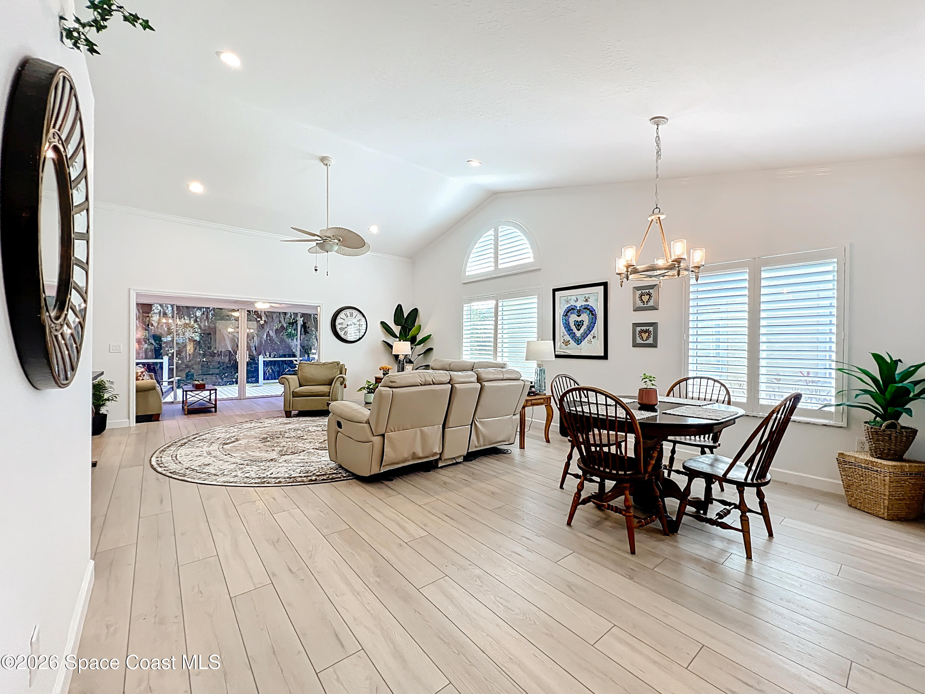 765 Lakewood Lane