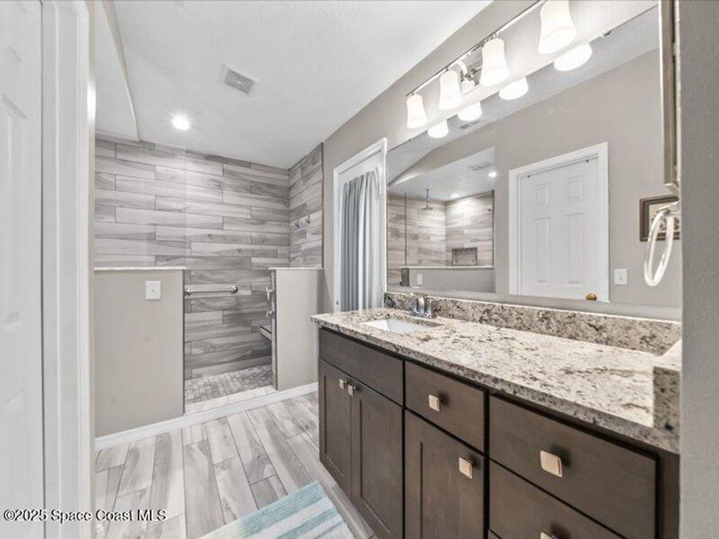 Photo of 2187 Spring Creek Circle, Palm Bay, FL 32905 (MLS # 1055560)